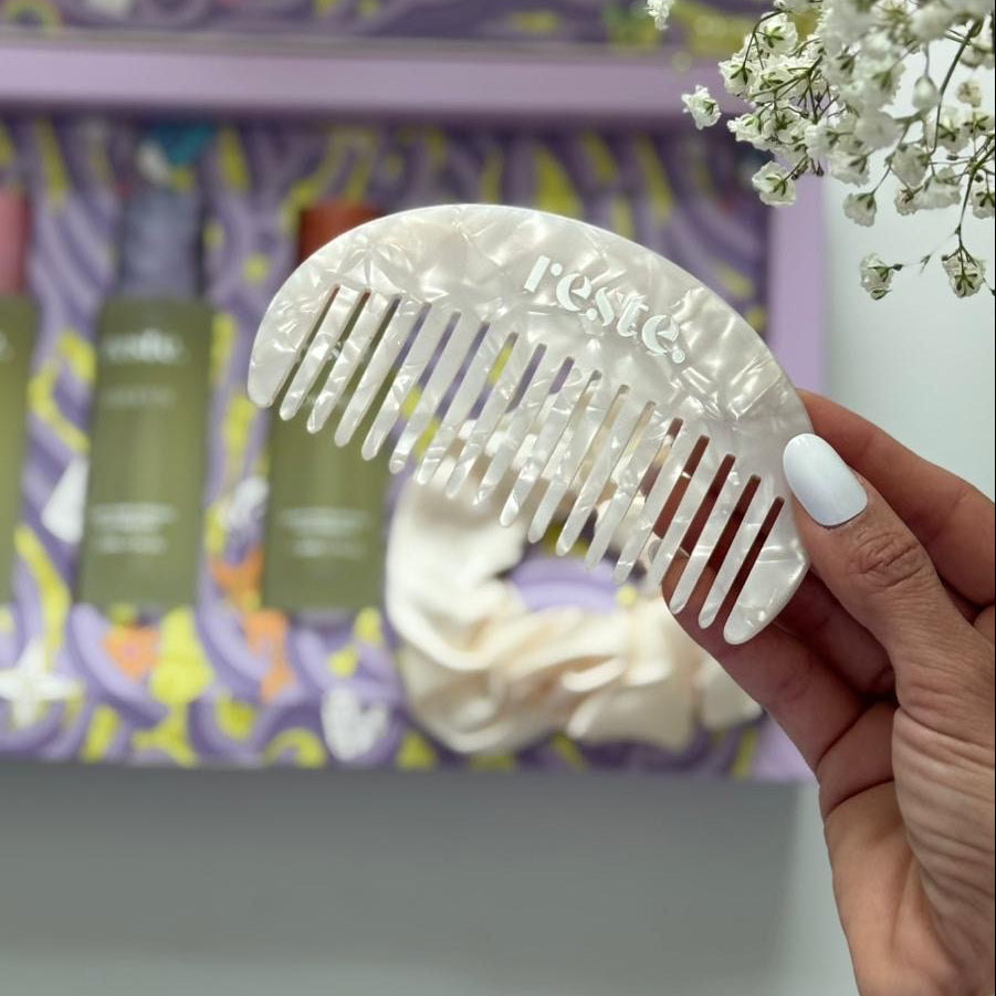 HAIR COMB